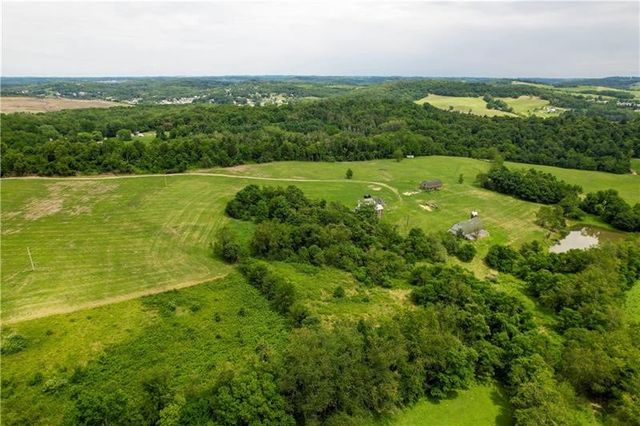 312 Vance, Smith, PA 15021