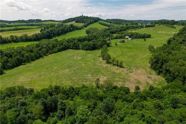 312 Vance, Smith, PA 15021