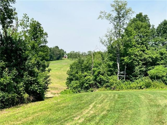 312 Vance, Smith, PA 15021