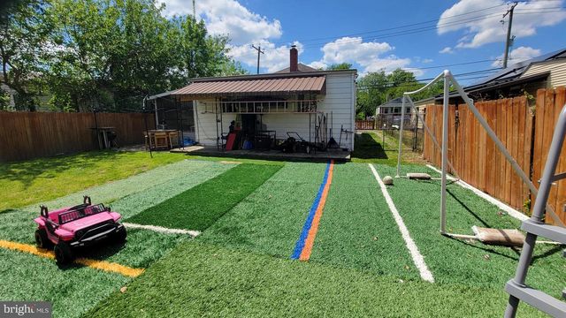 5206 ADDISON RD, Capitol Heights, MD 20743
