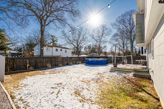 305 Neptune Avenue, Bayville, NJ 08721