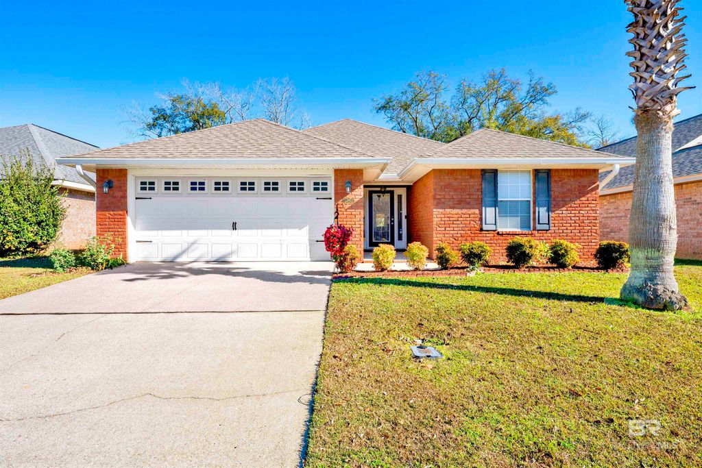 290 Ogden Court, Foley, AL 36535