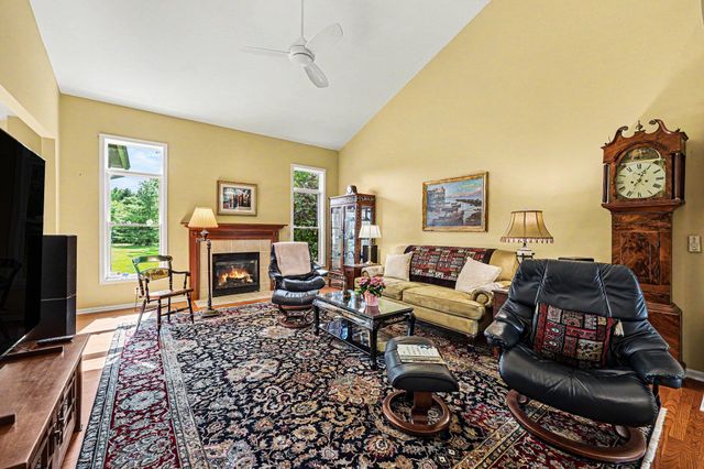 5368 Pinnacle Court, Ann Arbor, MI 48108