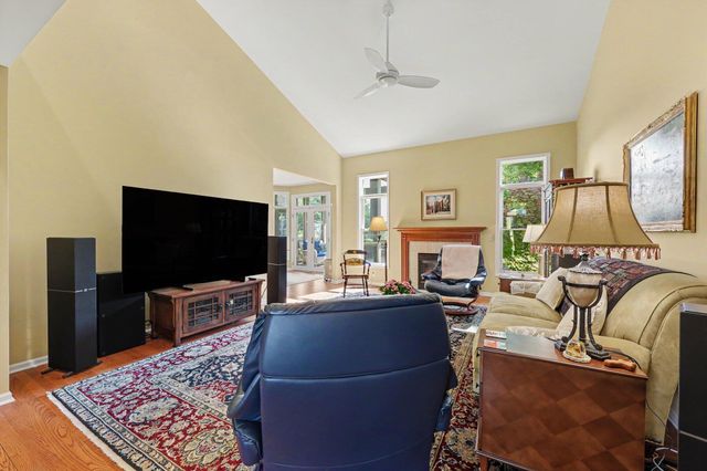 5368 Pinnacle Court, Ann Arbor, MI 48108