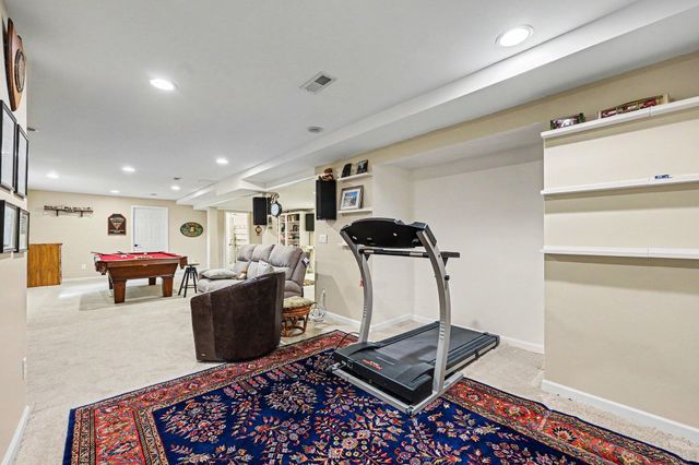 5368 Pinnacle Court, Ann Arbor, MI 48108