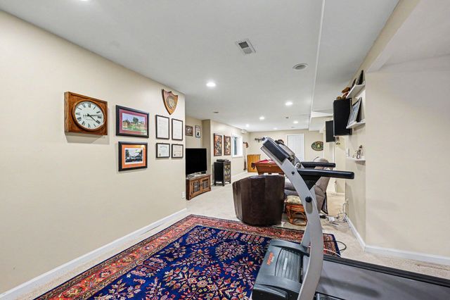 5368 Pinnacle Court, Ann Arbor, MI 48108