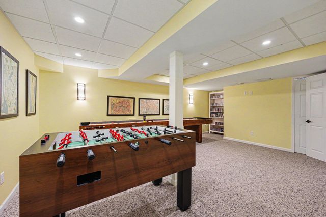 5368 Pinnacle Court, Ann Arbor, MI 48108