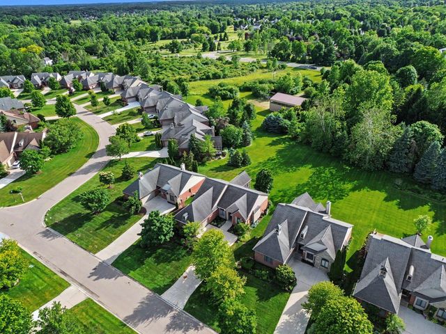 5368 Pinnacle Court, Ann Arbor, MI 48108