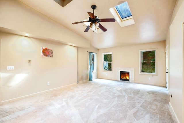 29 Surrey Ln 29, Bourne, MA 02532