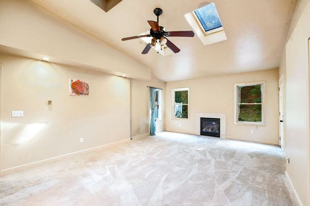 29 Surrey Ln 29, Bourne, MA 02532