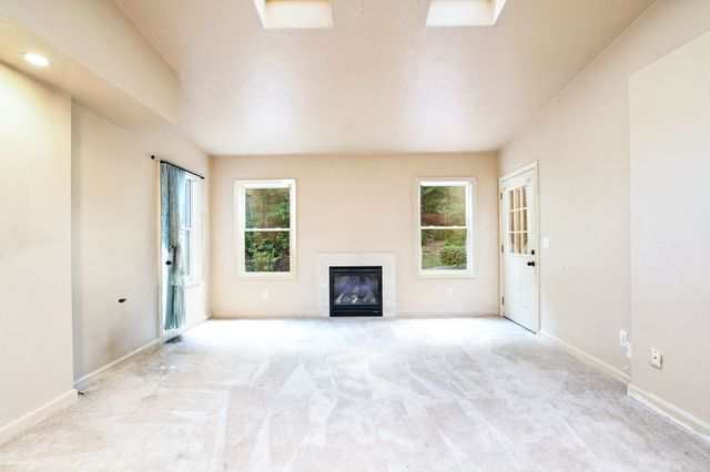 29 Surrey Ln 29, Bourne, MA 02532