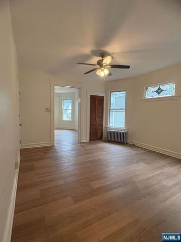 194 Hillside Avenue 2, Glen Ridge, NJ 07028