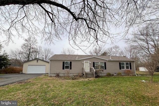 490 WALNUT ST, Felton, DE 19943