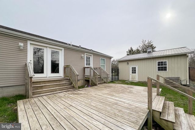 490 WALNUT ST, Felton, DE 19943