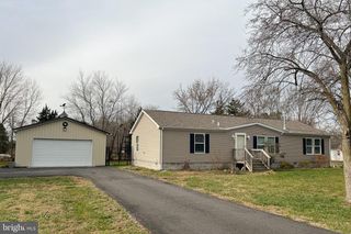 490 WALNUT ST, Felton, DE 19943
