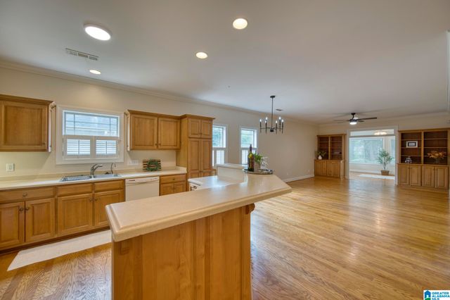 28 COBBLESTONE DRIVE, Anniston, AL 36207