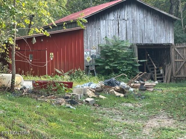 455 Alder Springs Rd, Lafollette, TN 37766