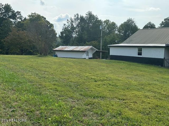 455 Alder Springs Rd, Lafollette, TN 37766