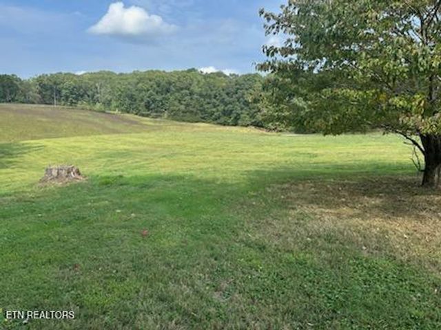 455 Alder Springs Rd, Lafollette, TN 37766