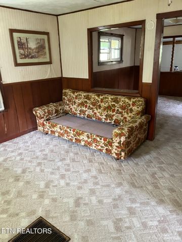 455 Alder Springs Rd, Lafollette, TN 37766