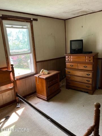 455 Alder Springs Rd, Lafollette, TN 37766