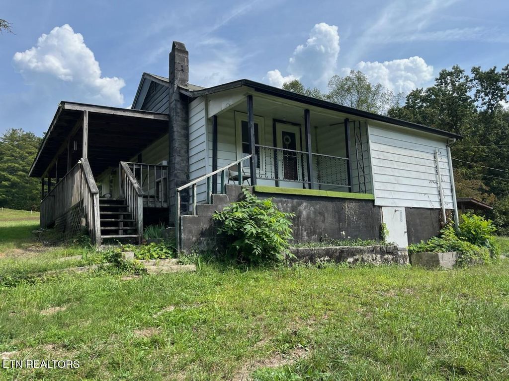455 Alder Springs Rd, Lafollette, TN 37766