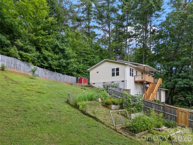 96 Habitat Way, Brevard, NC 28712