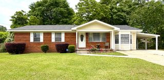 103 Hanover Dr., Hattiesburg, MS 39402
