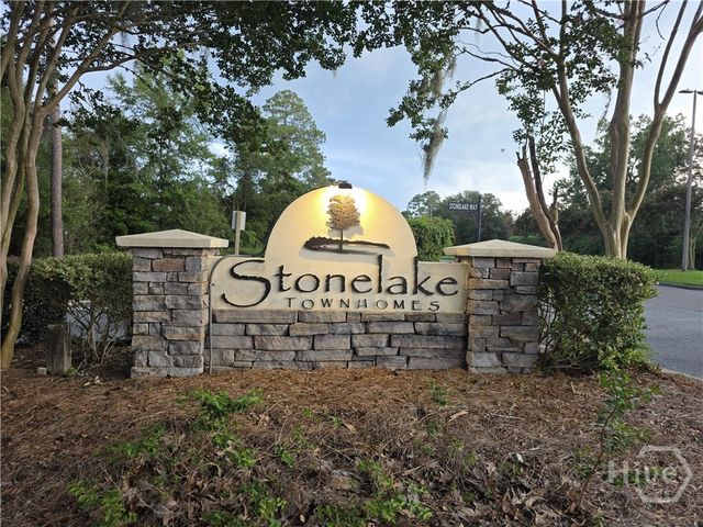 80 Stonelake Circle 80, Savannah, GA 31419