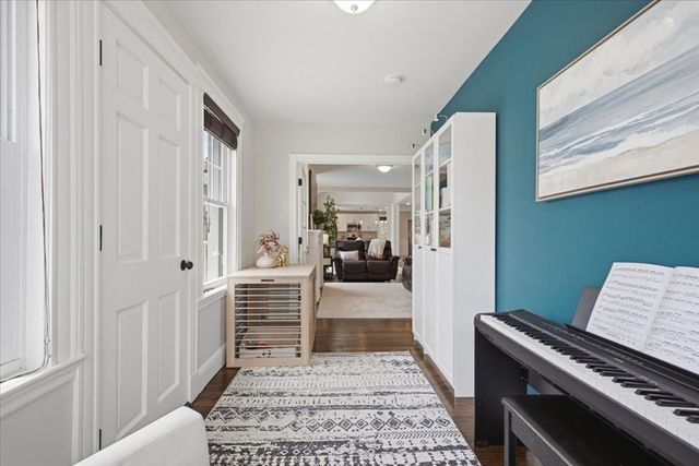9 Park Street 10, Boston, MA 02122