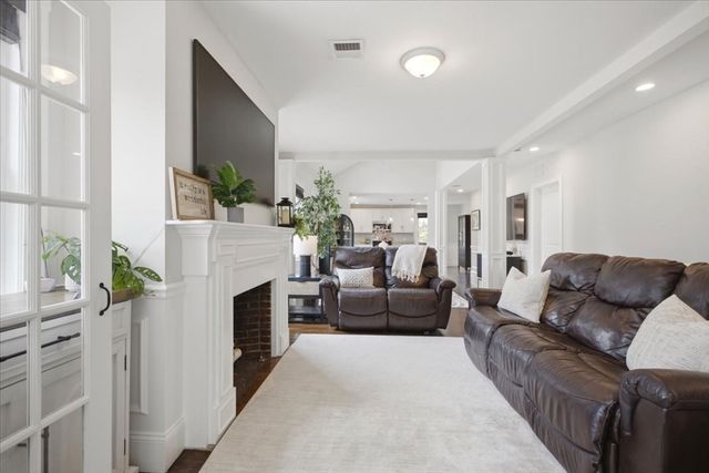 9 Park Street 10, Boston, MA 02122