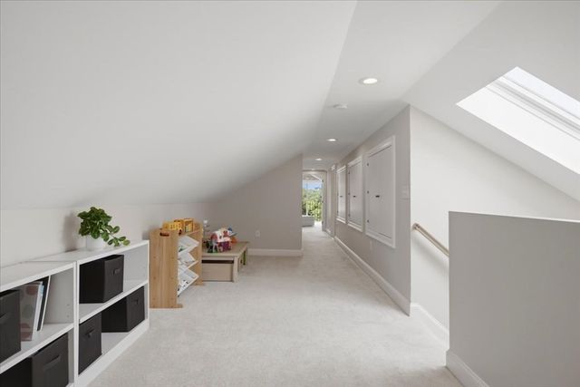 9 Park Street 10, Boston, MA 02122