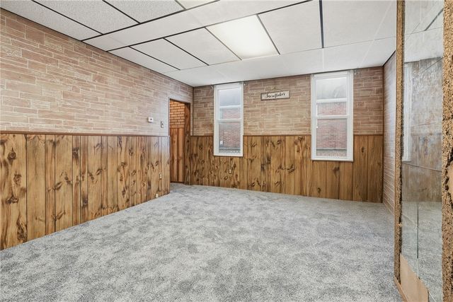 912 Waddell Ave, Clairton, PA 15025