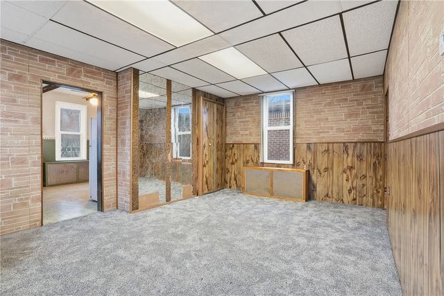 912 Waddell Ave, Clairton, PA 15025