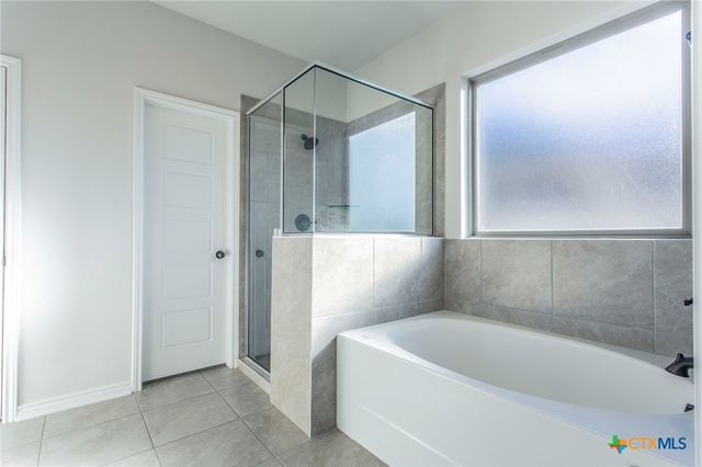 10205 Eaglefire Drive, Temple, TX 76502