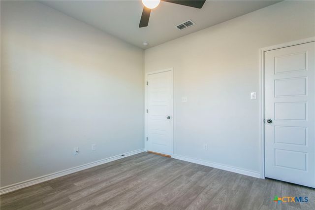 10205 Eaglefire Drive, Temple, TX 76502