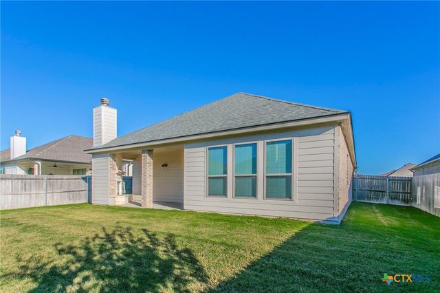 10205 Eaglefire Drive, Temple, TX 76502