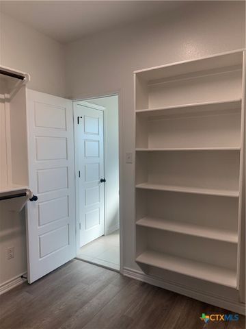 10205 Eaglefire Drive, Temple, TX 76502