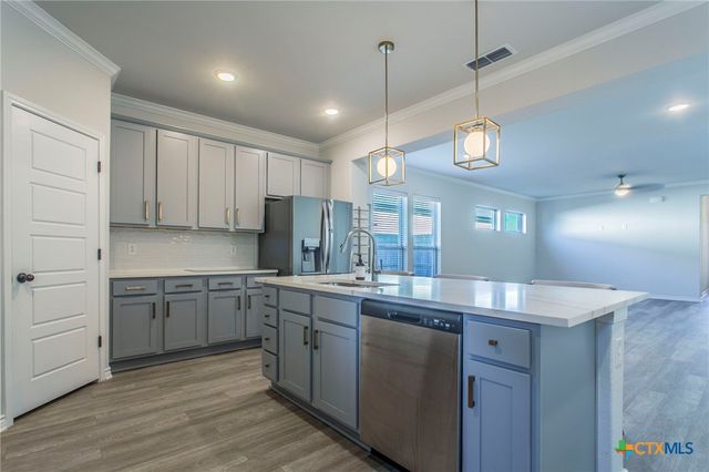 10205 Eaglefire Drive, Temple, TX 76502