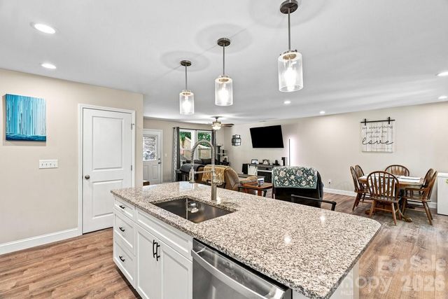 98 Dryid Hill Road, Swannanoa, NC 28778