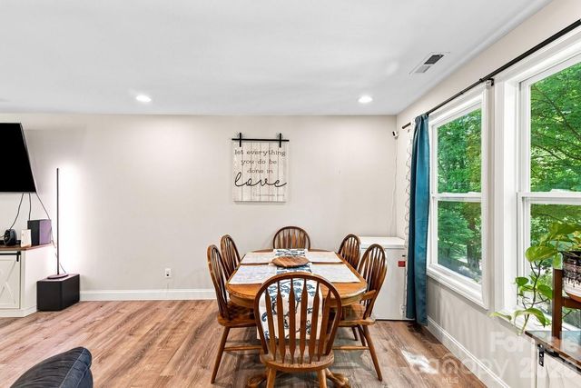 98 Dryid Hill Road, Swannanoa, NC 28778