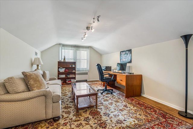 3247 Skillman Avenue, Oceanside, NY 11572