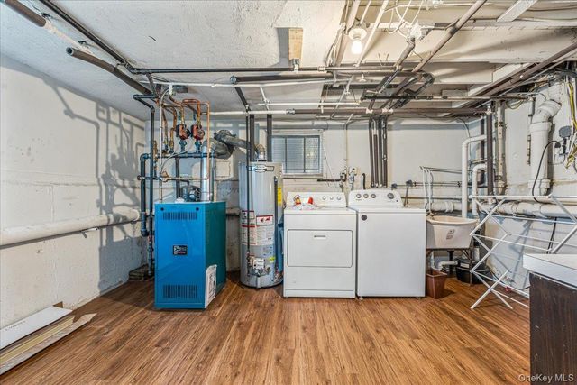 3247 Skillman Avenue, Oceanside, NY 11572