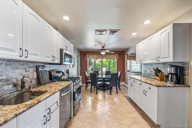 3247 Skillman Avenue, Oceanside, NY 11572
