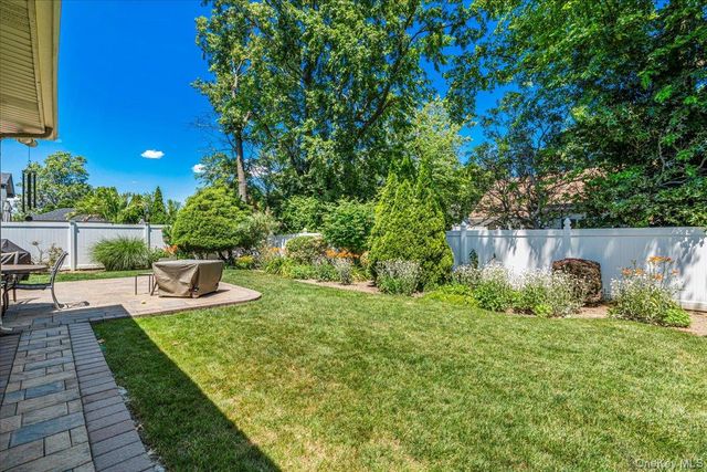 3247 Skillman Avenue, Oceanside, NY 11572
