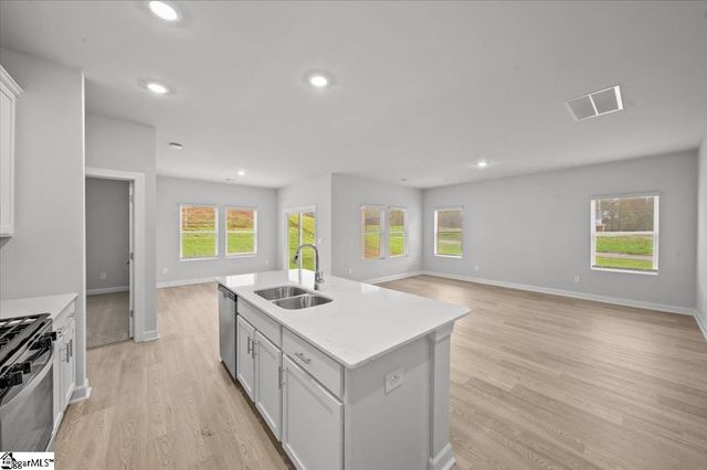 219 Tantalus Street, Gray Court, SC 29645