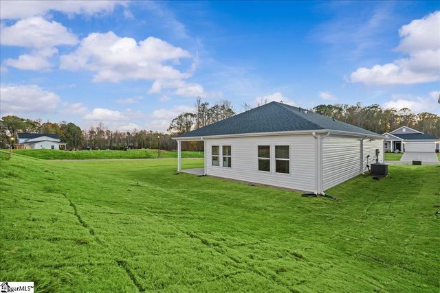 219 Tantalus Street, Gray Court, SC 29645