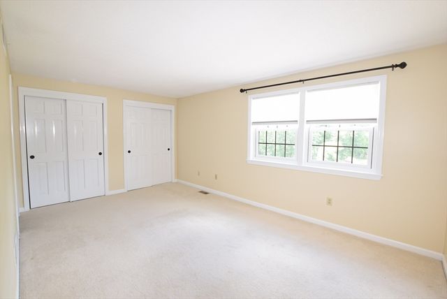 C4 Scotty Hollow Dr C4, Chelmsford, MA 01863