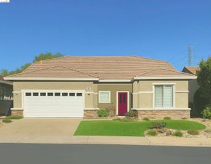 601 Pomona Dr, Brentwood, CA 94513