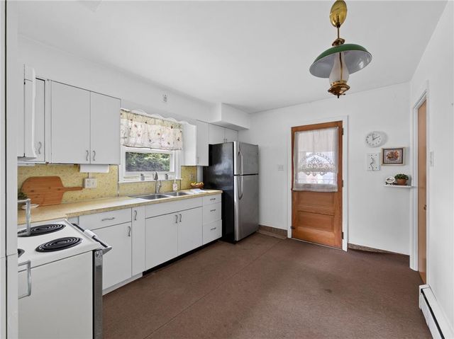 2110 West Pennsylvania Street, Allentown City, PA 18104